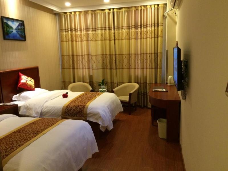 Greentree Inn Jiangsu Suqian Yiwu Business Center Fukang Avenue Express Hotel מראה חיצוני תמונה