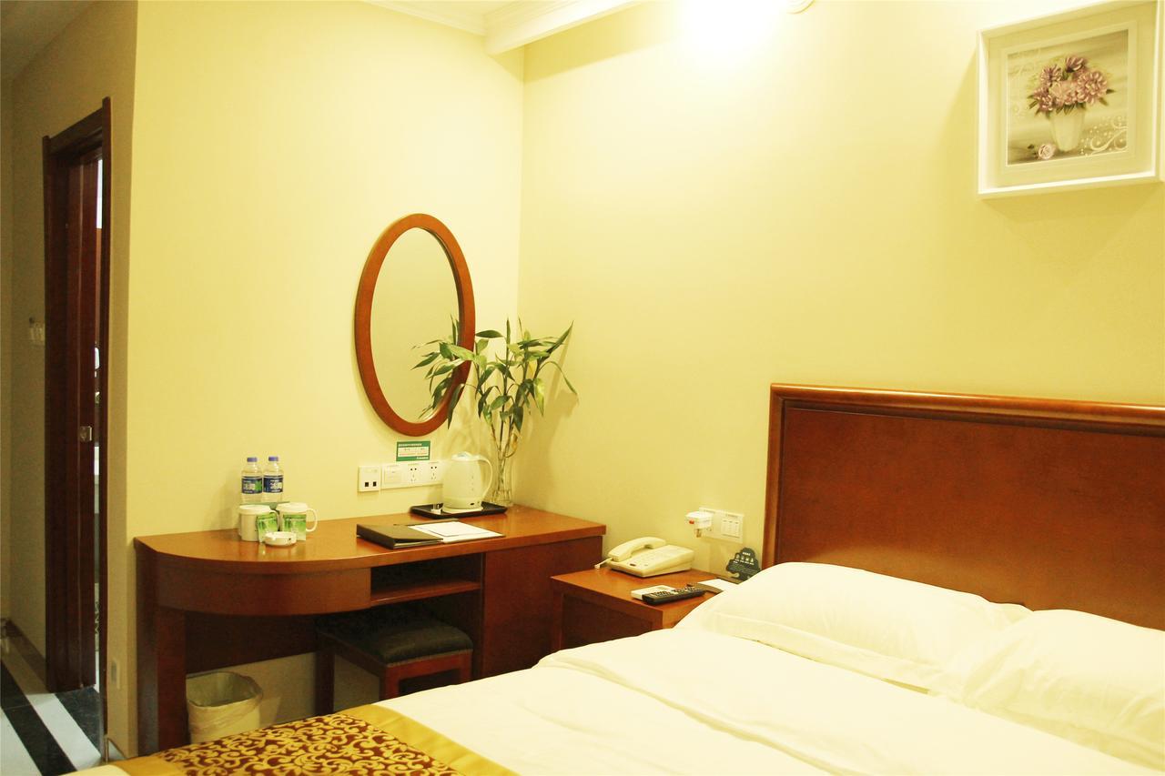 Greentree Inn Jiangsu Suqian Yiwu Business Center Fukang Avenue Express Hotel מראה חיצוני תמונה